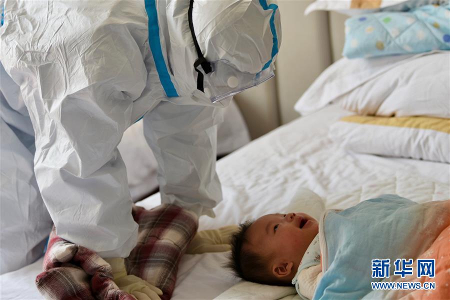 （社會）（3）“&lsquo;護士媽媽&rsquo;麻煩再幫我照顧孩子14天”